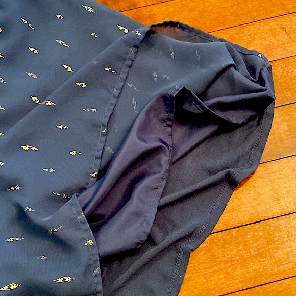 LC Lauren Conrad Blue Gold Print Lace Crochet Sleeveless Casual Tank Top Size S - Picture 6 of 11